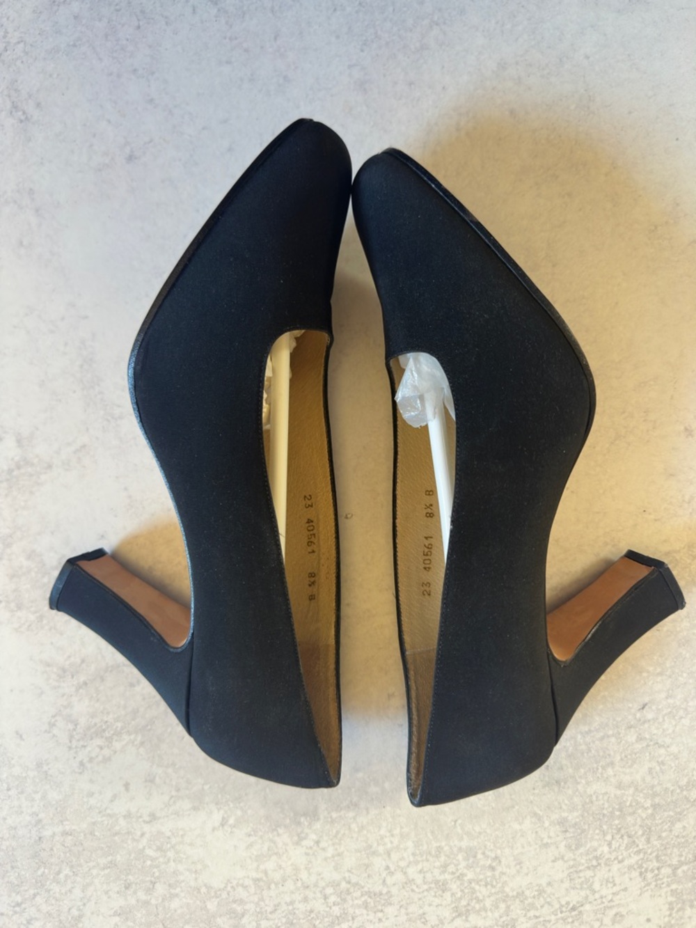 Valerie Stevens Espana 8 1/2 Black Mid Heel Pointed Toe Pumps Platform Heels